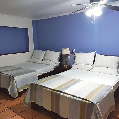 Hotel Puerta Del Sol - San Jose Airport 외부 사진