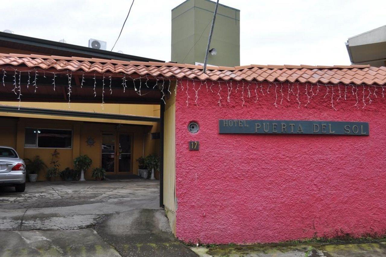 Hotel Puerta Del Sol - San Jose Airport 외부 사진