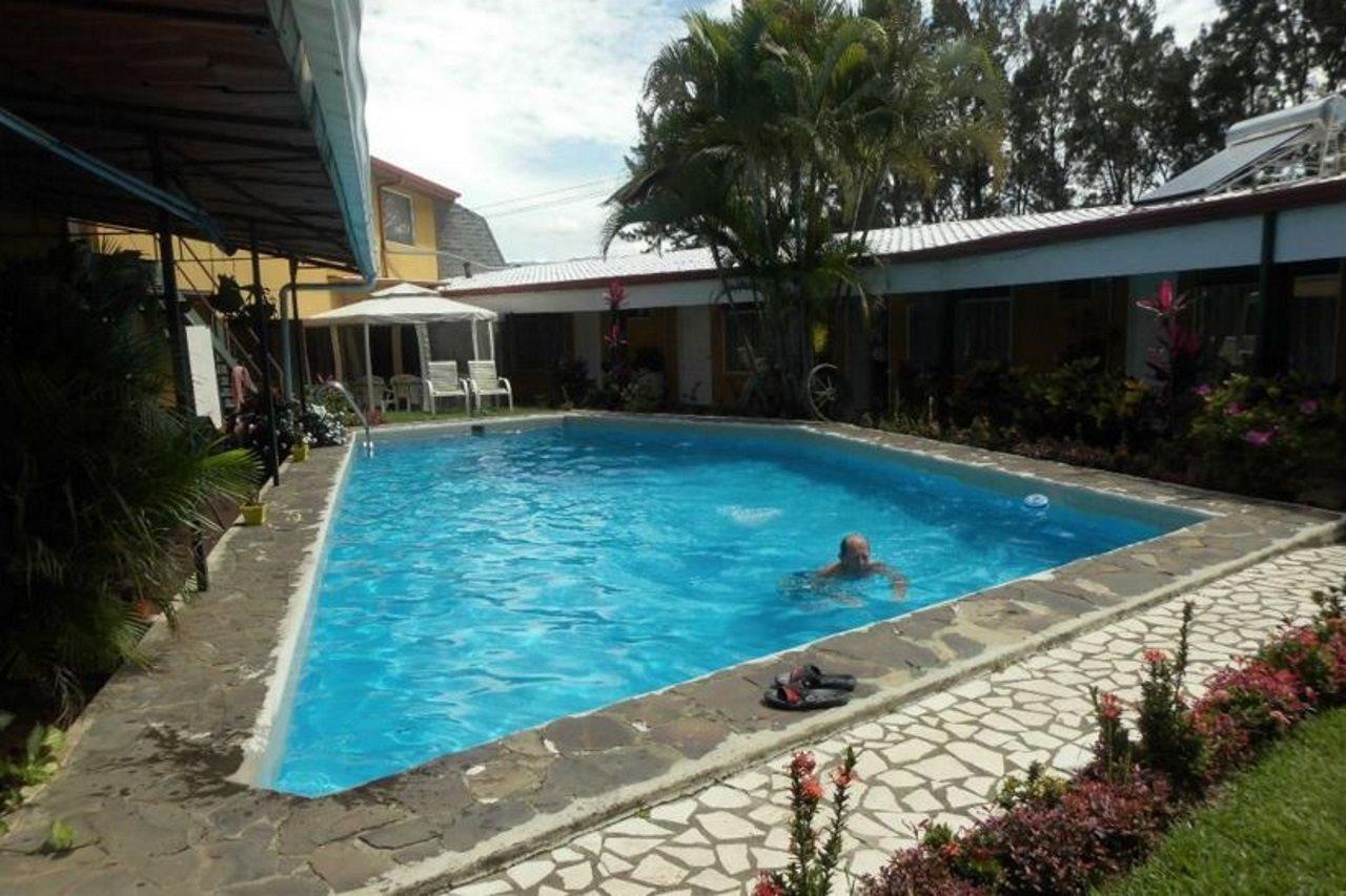 Hotel Puerta Del Sol - San Jose Airport 외부 사진