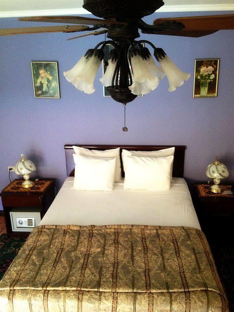 Hotel Puerta Del Sol - San Jose Airport 외부 사진